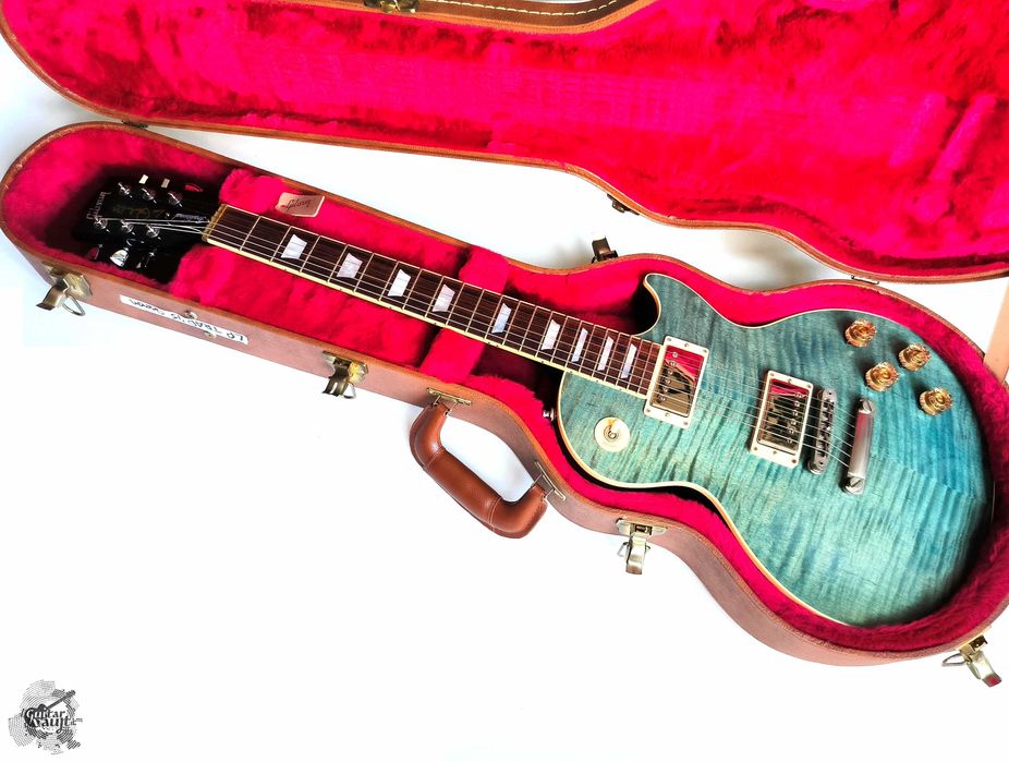 $2550 Gibson 100th Anniversary Les Paul Traditional '2015 Ocean Blue