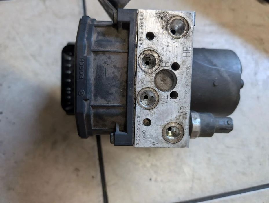 Pompa abs hamulcowa BMW E39