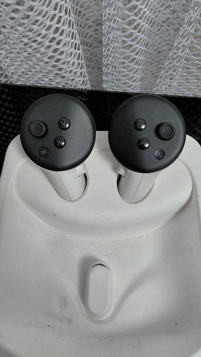 Шолом Віртуальної Реальності META QUEST 3S