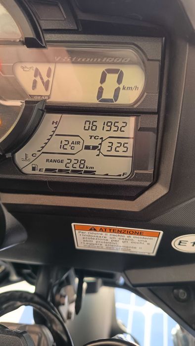 Suzuki VSTROM 1000xt nacional