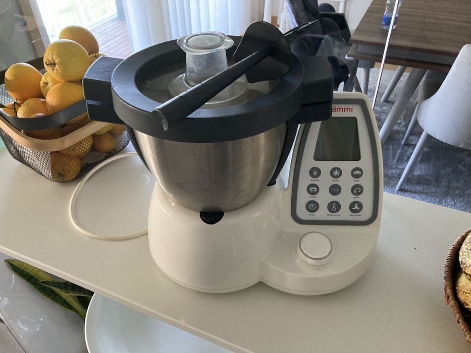 Yammi continente 100 funcional