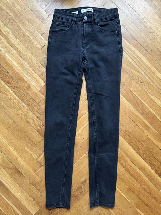 Pull&Bear czarne rurki skinny spodnie jeansowe jeansy xxs 32