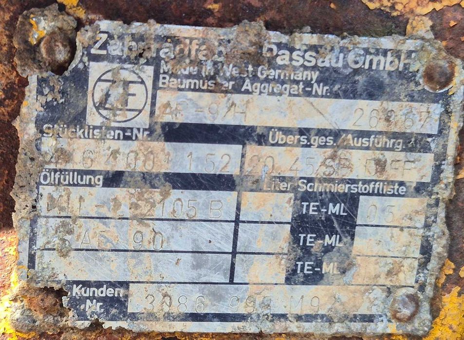 Most ZF Ładowarka most ZF AP-7/D zwolnice Hanomag 446402 Forwarder