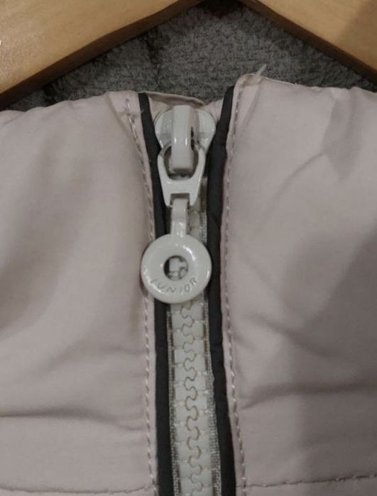 Теплий зимовий пуховик