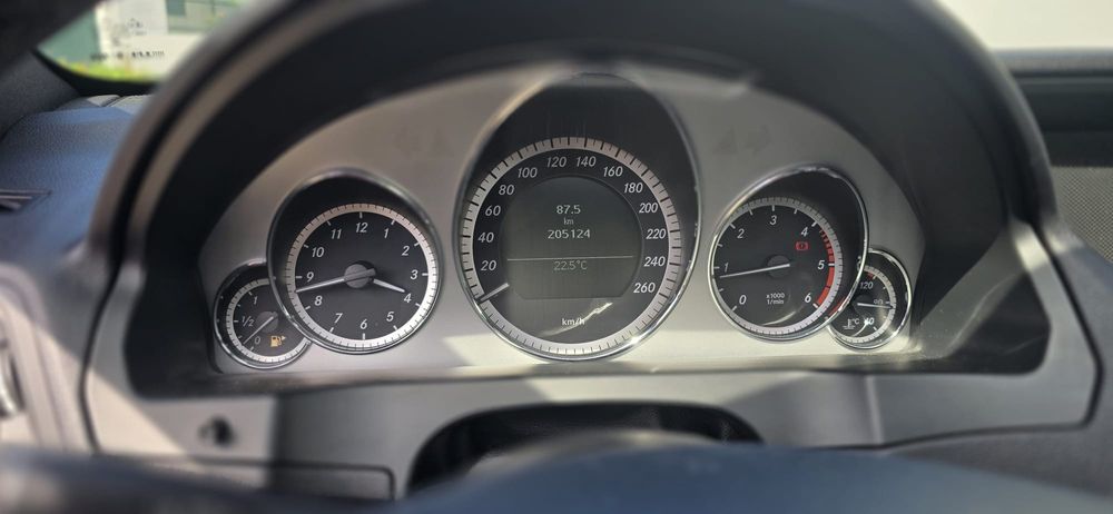 Mercedes benz  E250