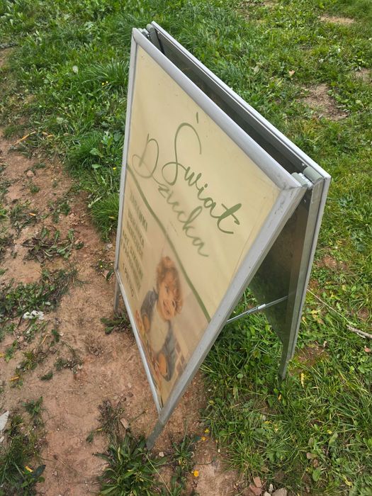 Potykacz reklamowy