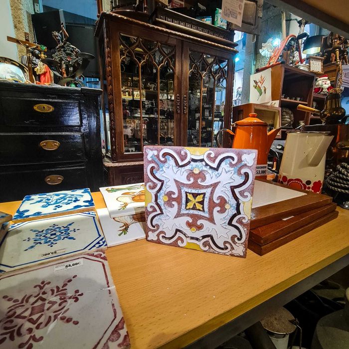 Azulejo Antigo “Fábrica di Mayolica – Tucumán” |Ornamental Policromado