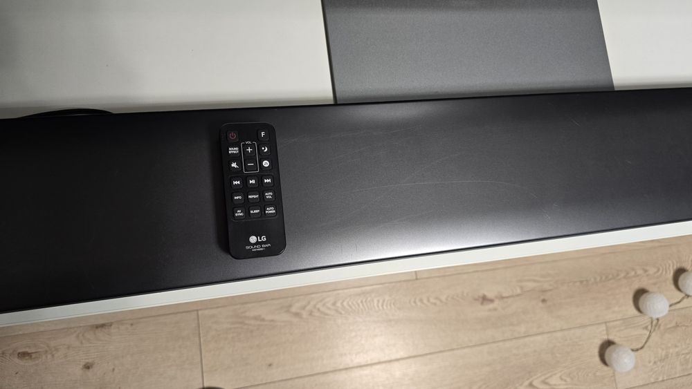 LG sj9 5.1 soundbar