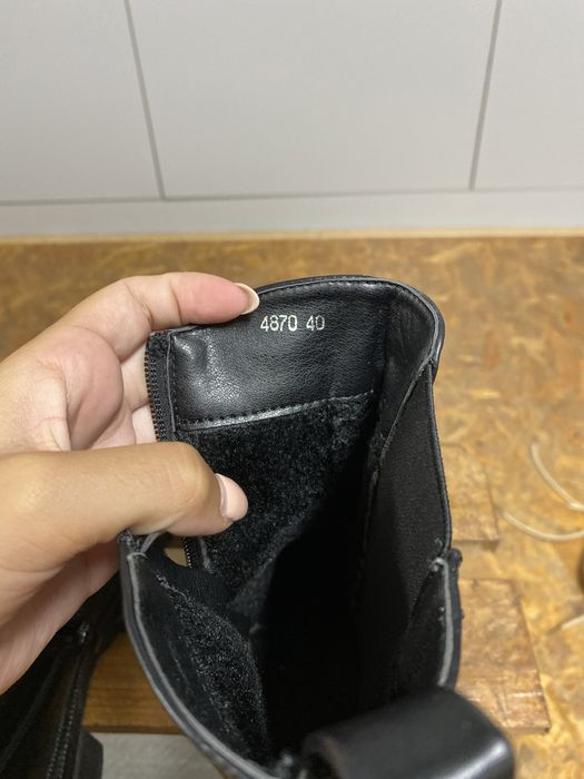 Botas pretas como novas