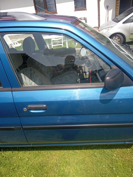 Mazda Demio 1,3 benzyna