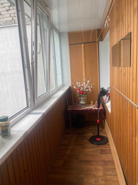 Центр, вул. Покровька, медичний центр Асклепій