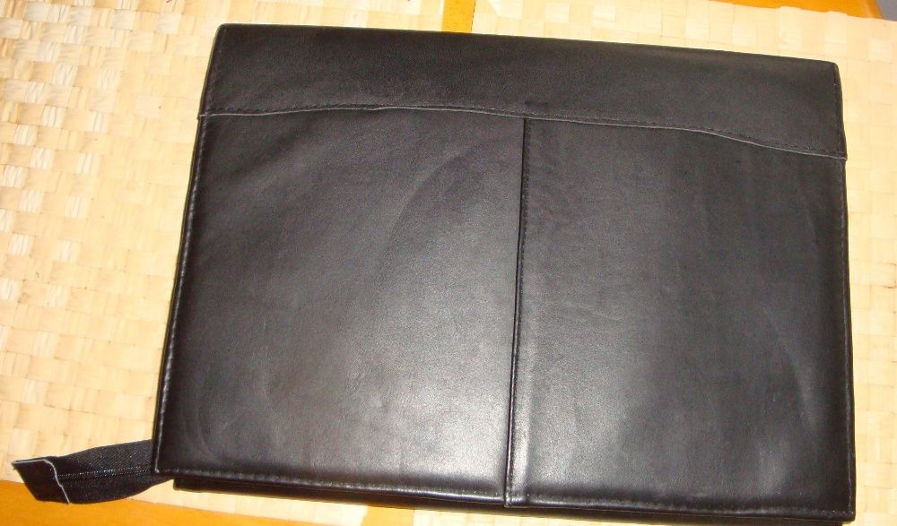 Aktówka na dokumenty lub laptop