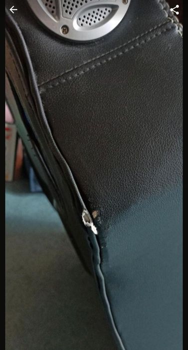 Геймерське крісло-качалка з аудіосистемою для ігор та релаксу