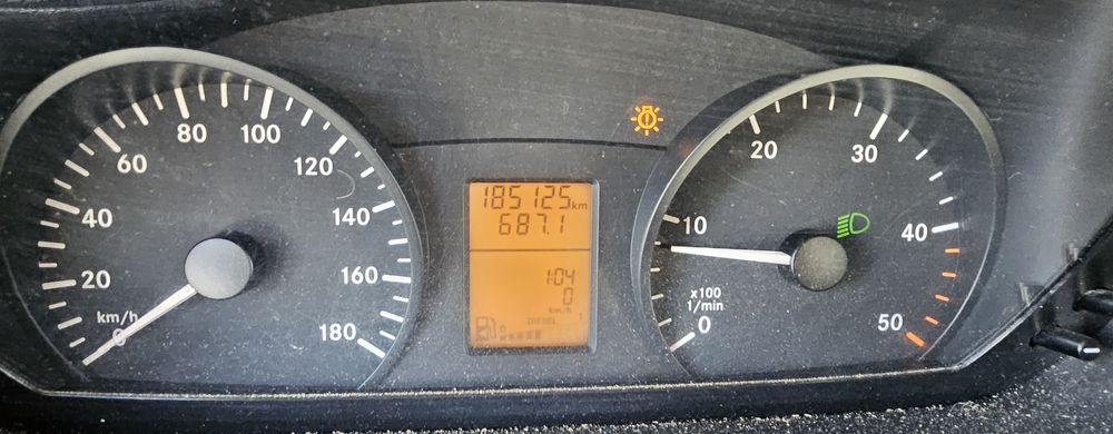 Mercedes Sprinter plandeka na części ( sprawny)