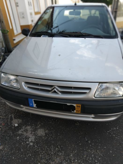 Citroen saxo  muito económico