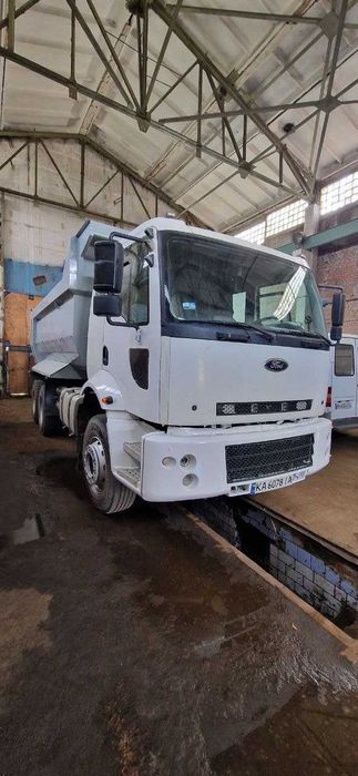 Самоскид FORD CARGO 2008 р.в. (6×4) - 22 тонни