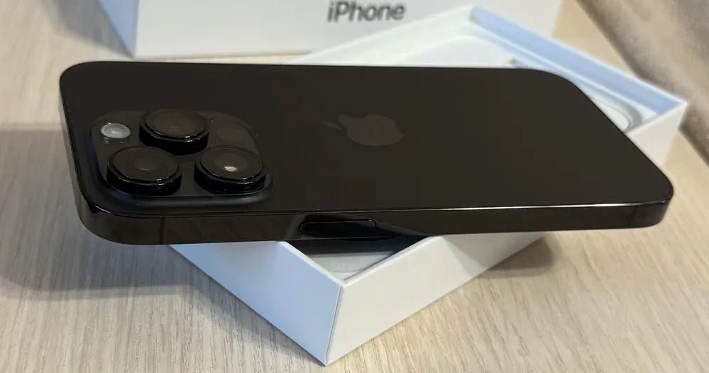 Продам iphone 14 pro 128 black айфон 14 про продаж, обмін