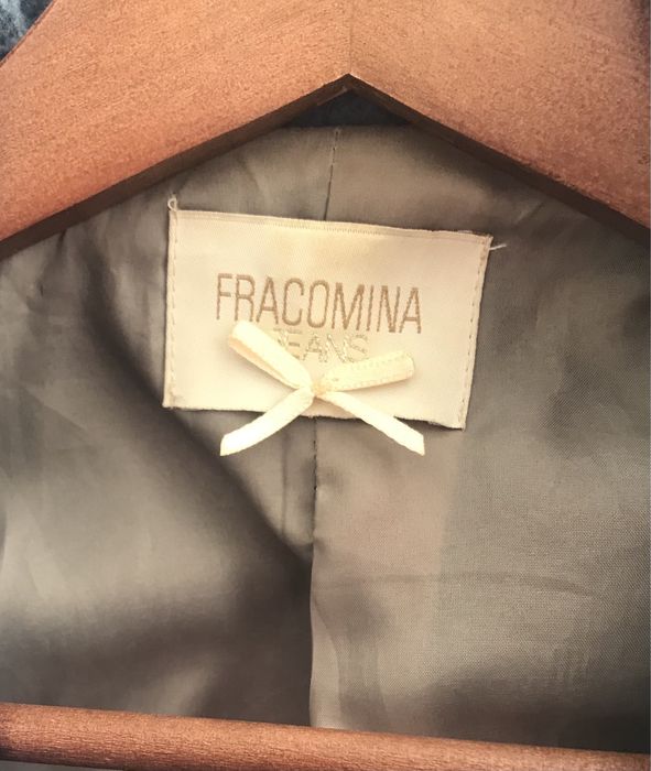 Sobretudo fracomina azul com capucho