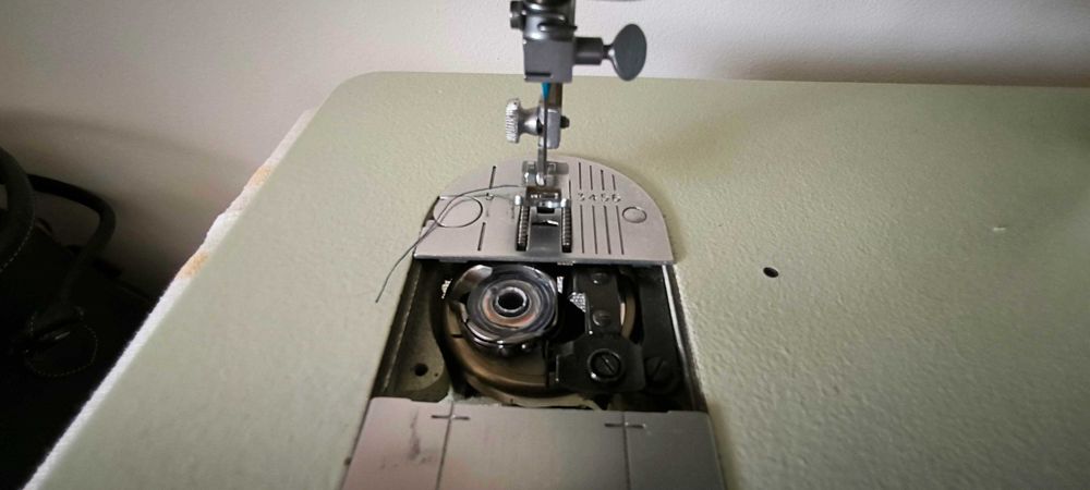 Máquina de costura Singer