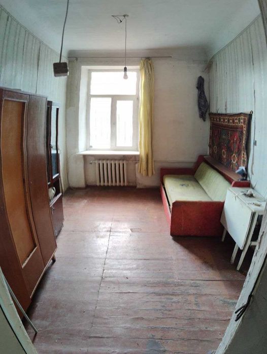 Продам комнату (есть подвал и сарай) Днепр ул, Калиновая