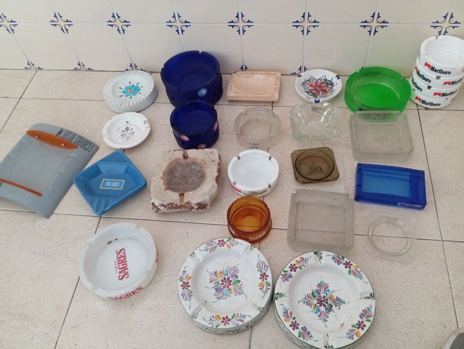 Coleção 50 cinzeiros