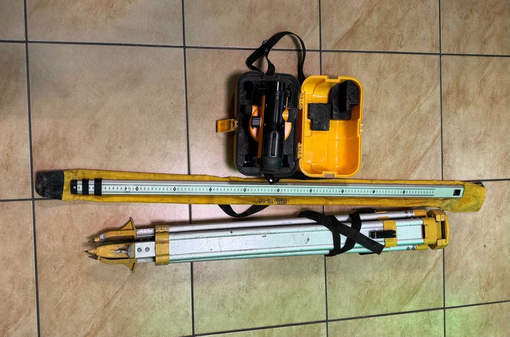 Niwelator NIVEL SYSTEM N24X + Statyw + Łata