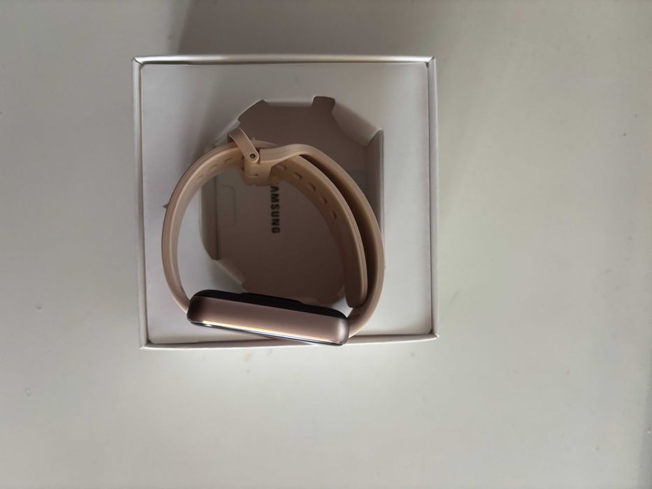 Samsung Galaxy Fit3 Różowy – powystawowy, idealny stan, AMOLED