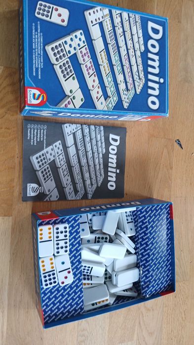 Domino Schmidt solidne