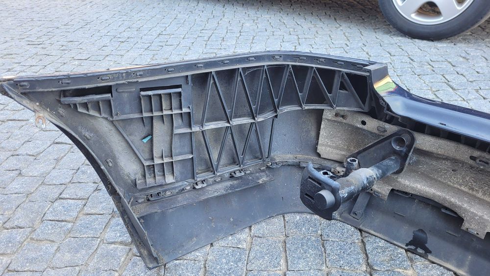 AUDI A4 B5 (8D) - Para-choques Traseiro Carrinha ORIGINAL Pré-Facelift