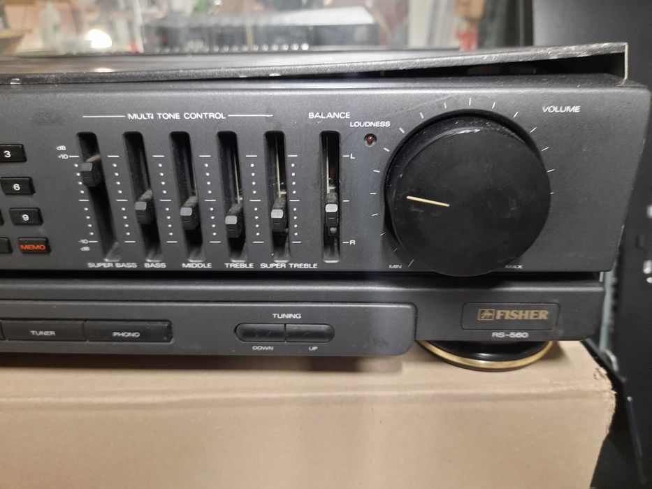 amplituner fisher  rs560