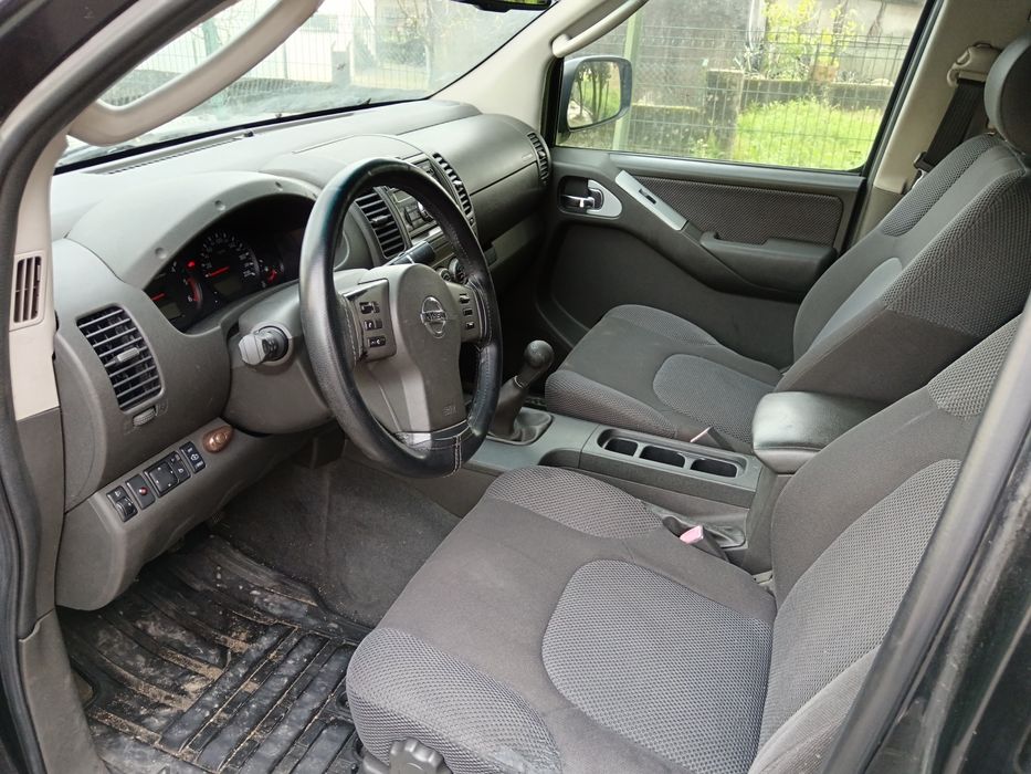 Nissan Navara 2.5 DCI D40