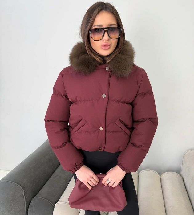 Одяг для жінок та дівчат