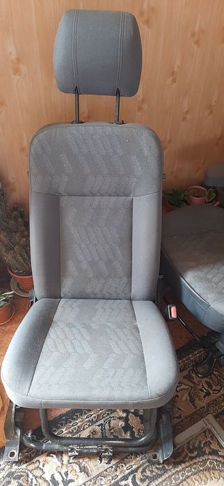 Продам сидушки до авто