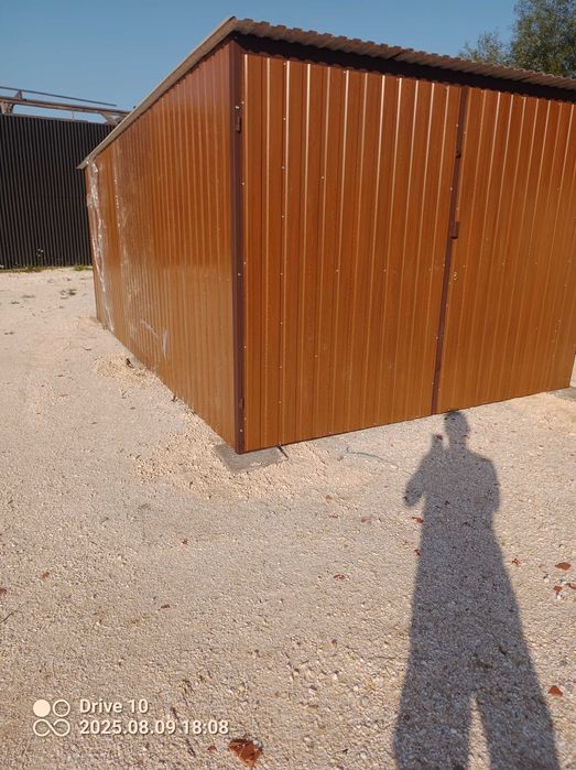 Garaż do wynajęcia.