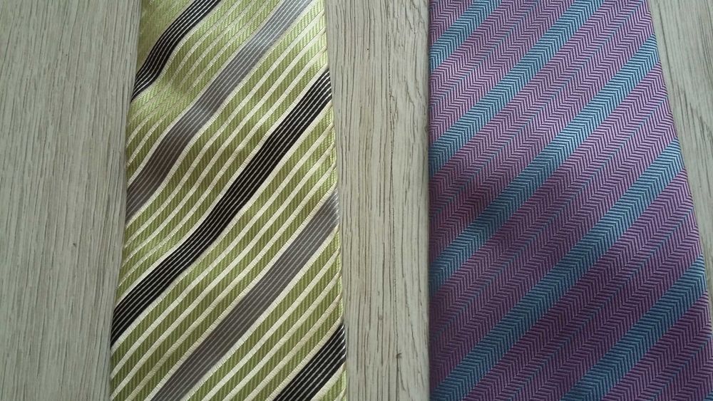 Stylowe krawaty komplet