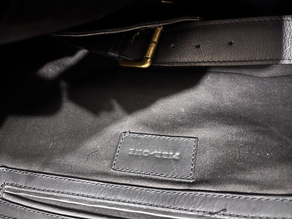 Torba skórzana na laptopa na dokumenty gruba skóra Pier One czarna