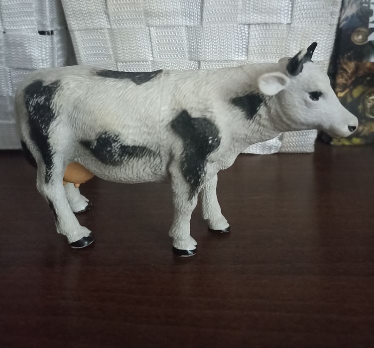 Figurka, zabawka krowa