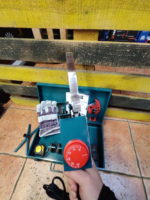 Паяльник для труб ЗПТ-2000 Профи/2х теновый/до63мм/2кВт/ножницы/+кейс