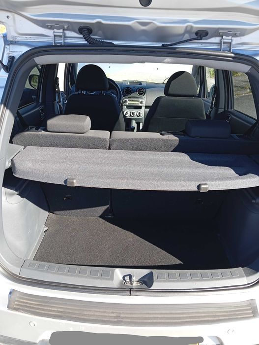 MITSUBISHI COLT (ANO 2011) Económico / Excelente Estado