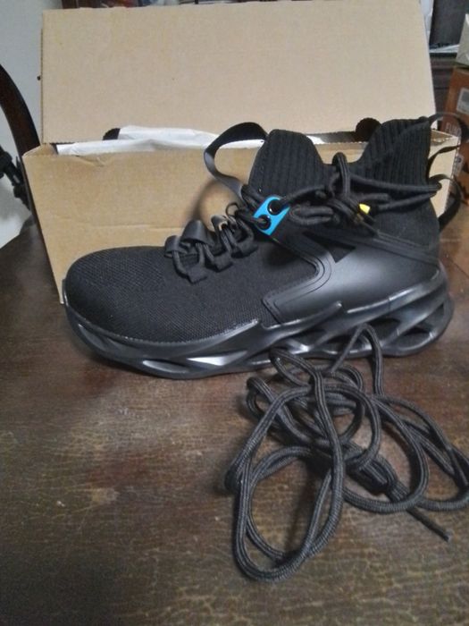 Sapatos protecção estilo ténis