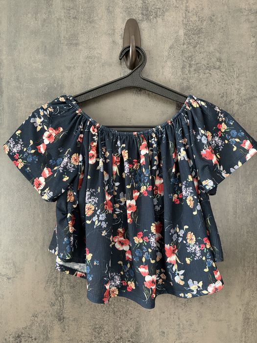 Bluzka Bershka, rozmiar M