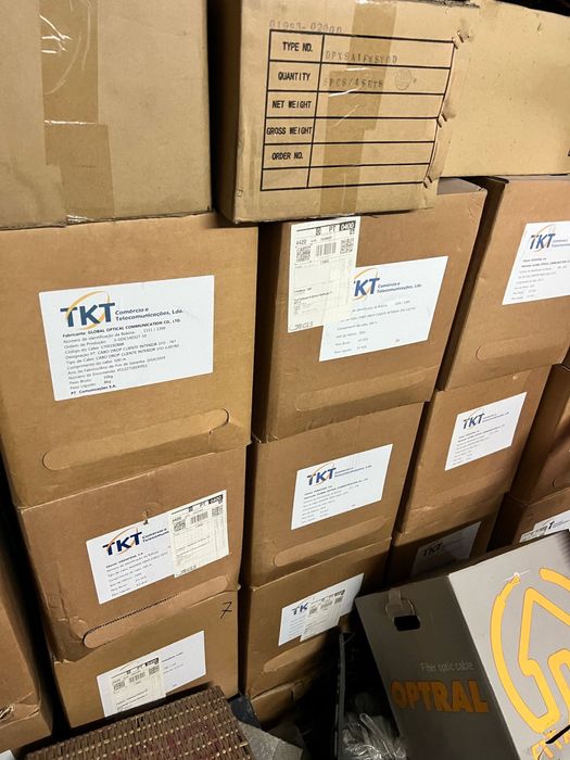 Fibra Optica e material