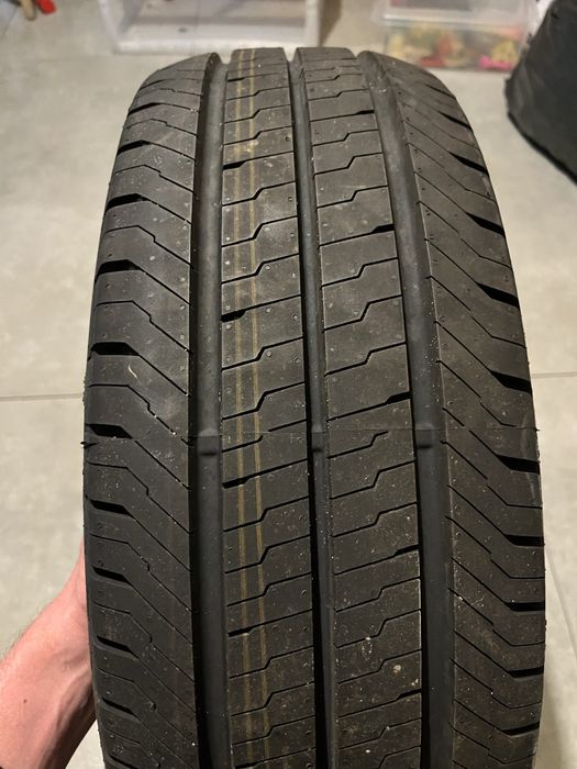 Continental VanContakt Eko 215/60 r 17