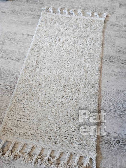 Dywan kremowy dywanik 60x110 kremowy boho z frędzlami miękki