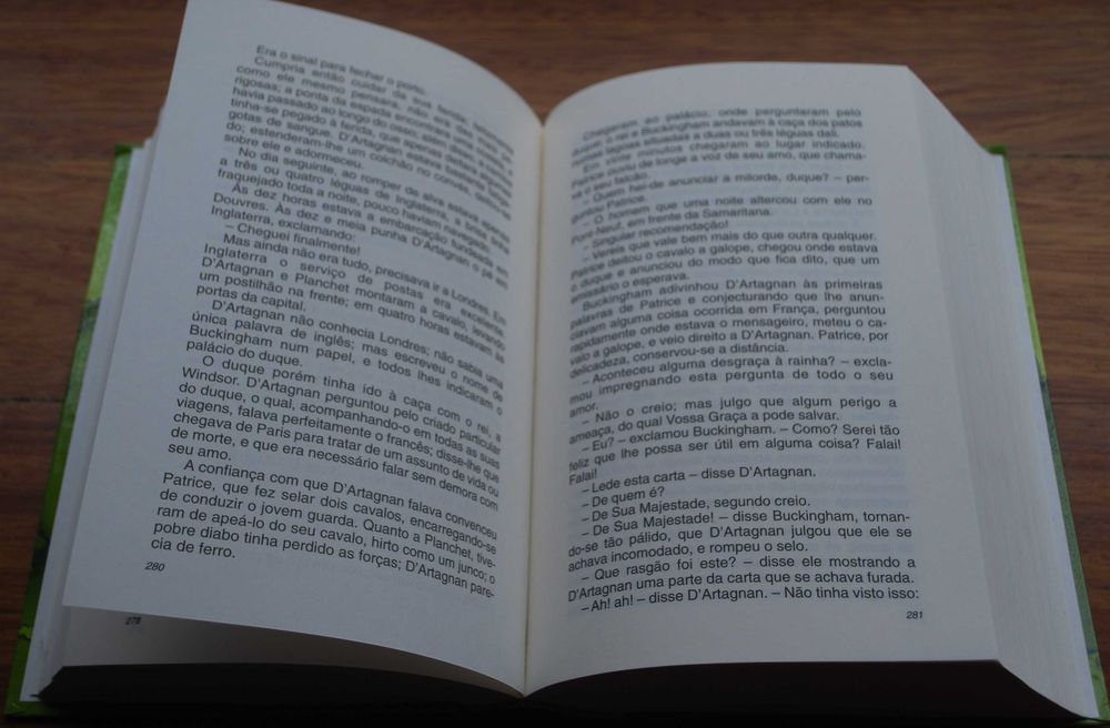 Os Três Mosqueteiros de Alexandre Dumas