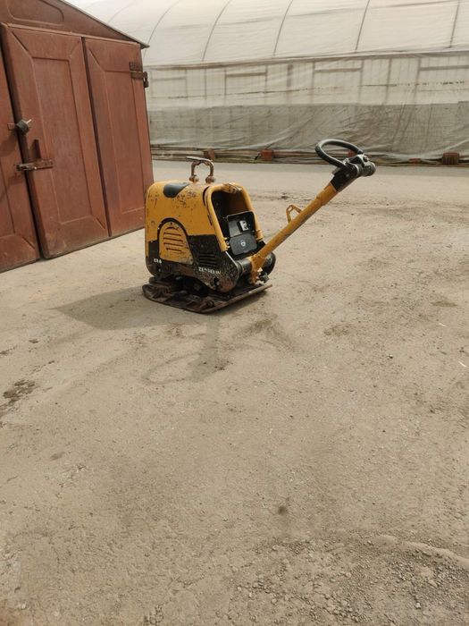 Продам виброплиту, трамбовку, вибротрамбовку WACKER, BOMAG, AMMANN