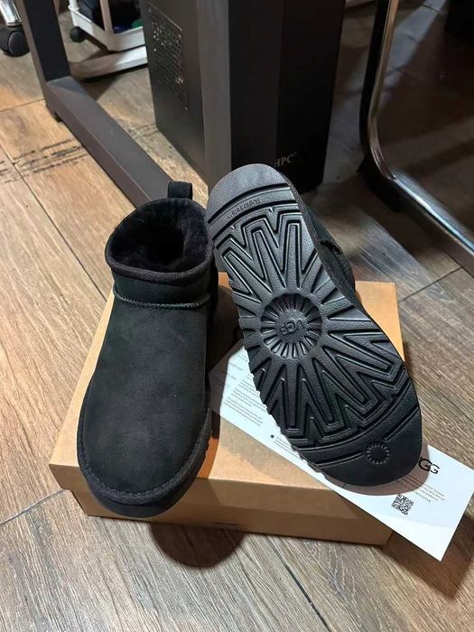 UGG Classic Mini Boots R.38
