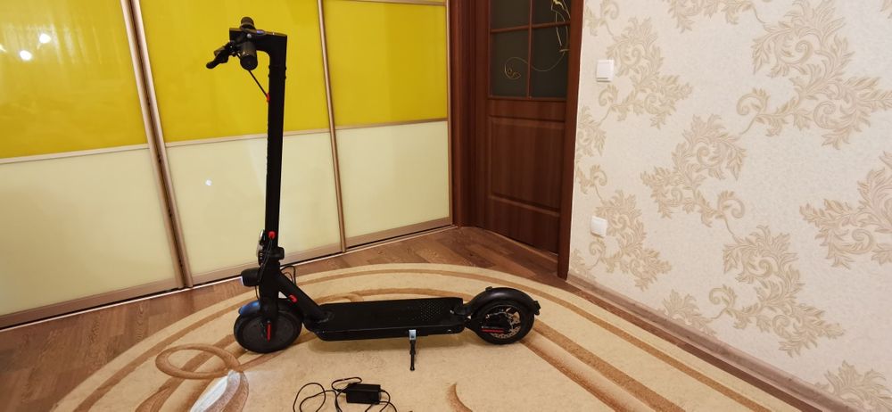 Електросамокат в ідеальному  стані, ТОРГ