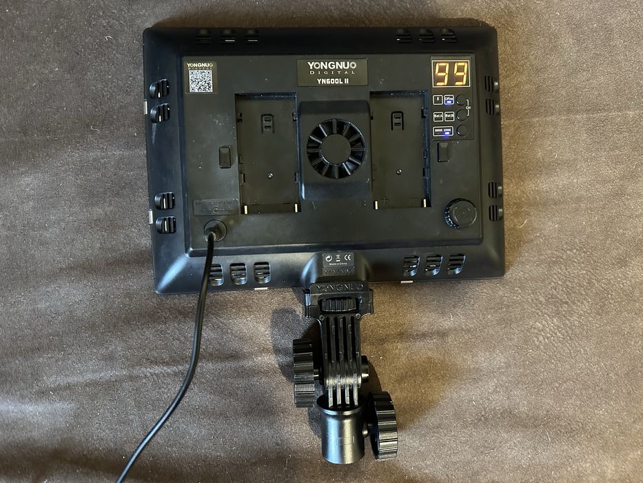 Видеосвет YONGNUO YN600 II
