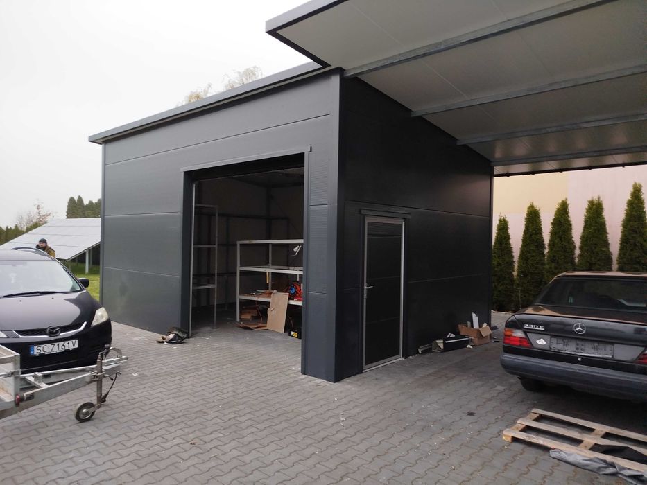 Garaż z płyty warstwowej